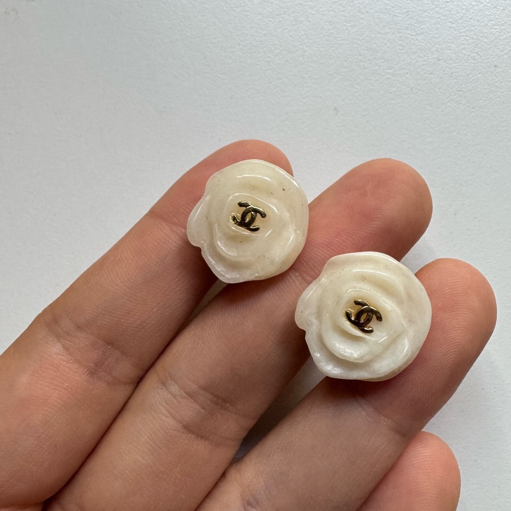 Vintage CHANEL Ivory and Gold Camellia Earrings